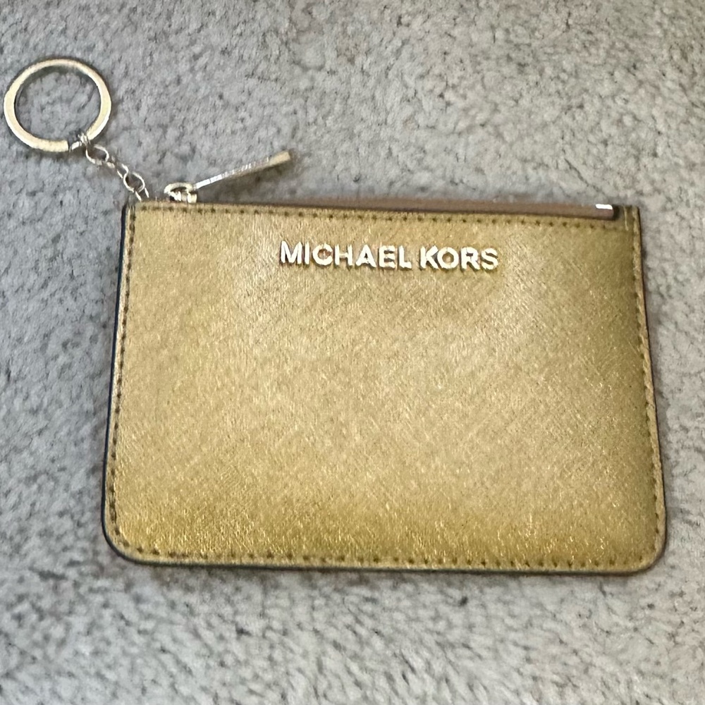 Metallic gold keychain card holder